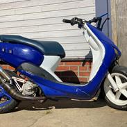 Yamaha Neos