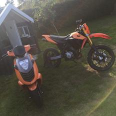 Aprilia Sonic AC [ SOLGT ]