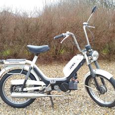 Veteraner Jawa Babetta 210