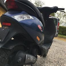 Piaggio New zip