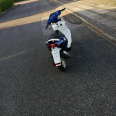 Aprilia sonic