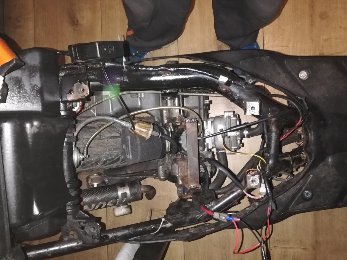 Yamaha jog r født ac nu lc billede 7