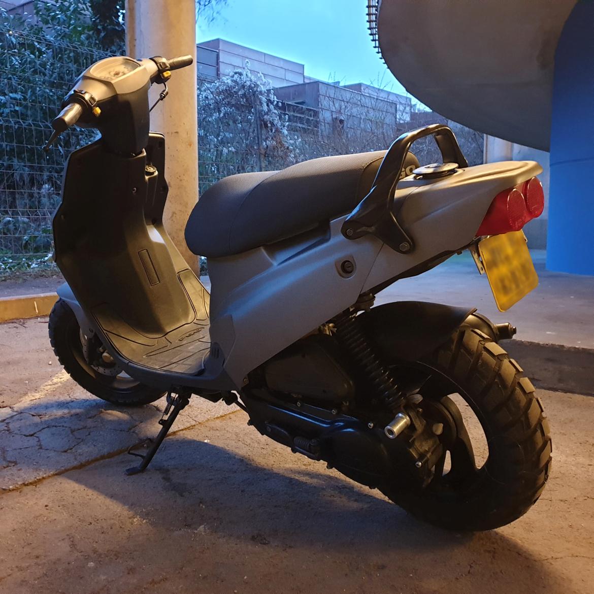 PGO Hot 50 [ SOLGT ] billede 2