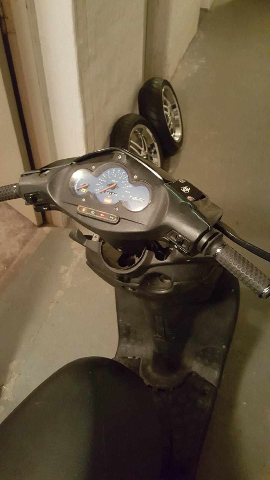 Aprilia Sonic billede 4