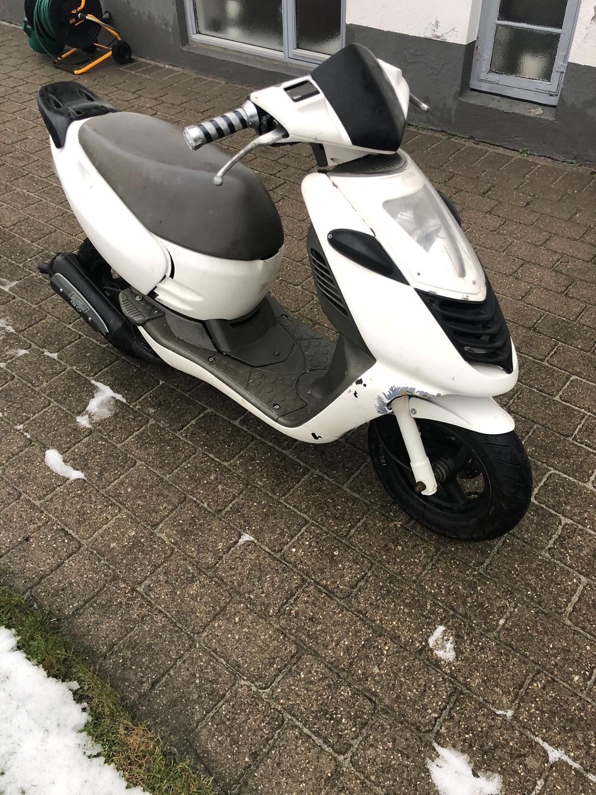 Aprilia Sonic SOLGT!! billede 6