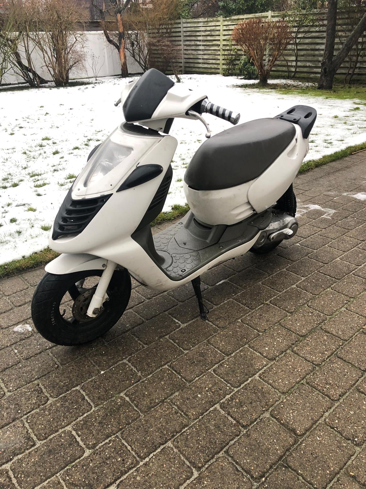 Aprilia Sonic SOLGT!! billede 8