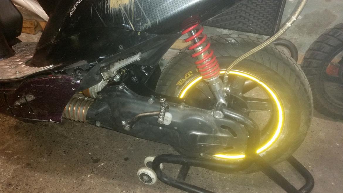 Yamaha jog r tcr 70cc billede 3