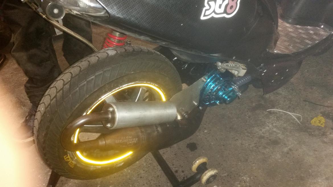 Yamaha jog r tcr 70cc billede 4