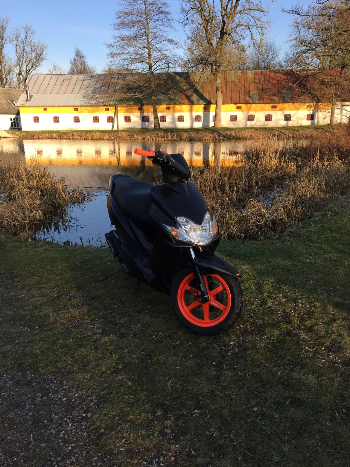 Yamaha Jog r billede 2