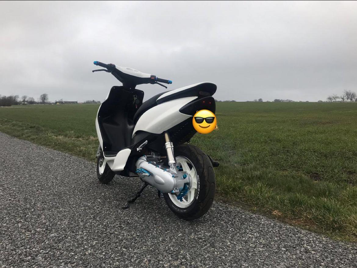Yamaha Jog r billede 1