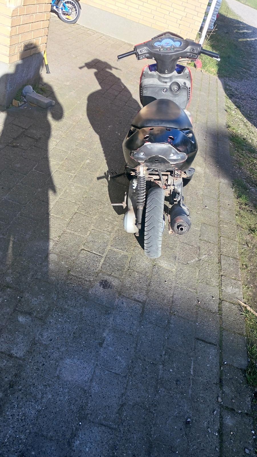 Aprilia sonic ac  billede 3