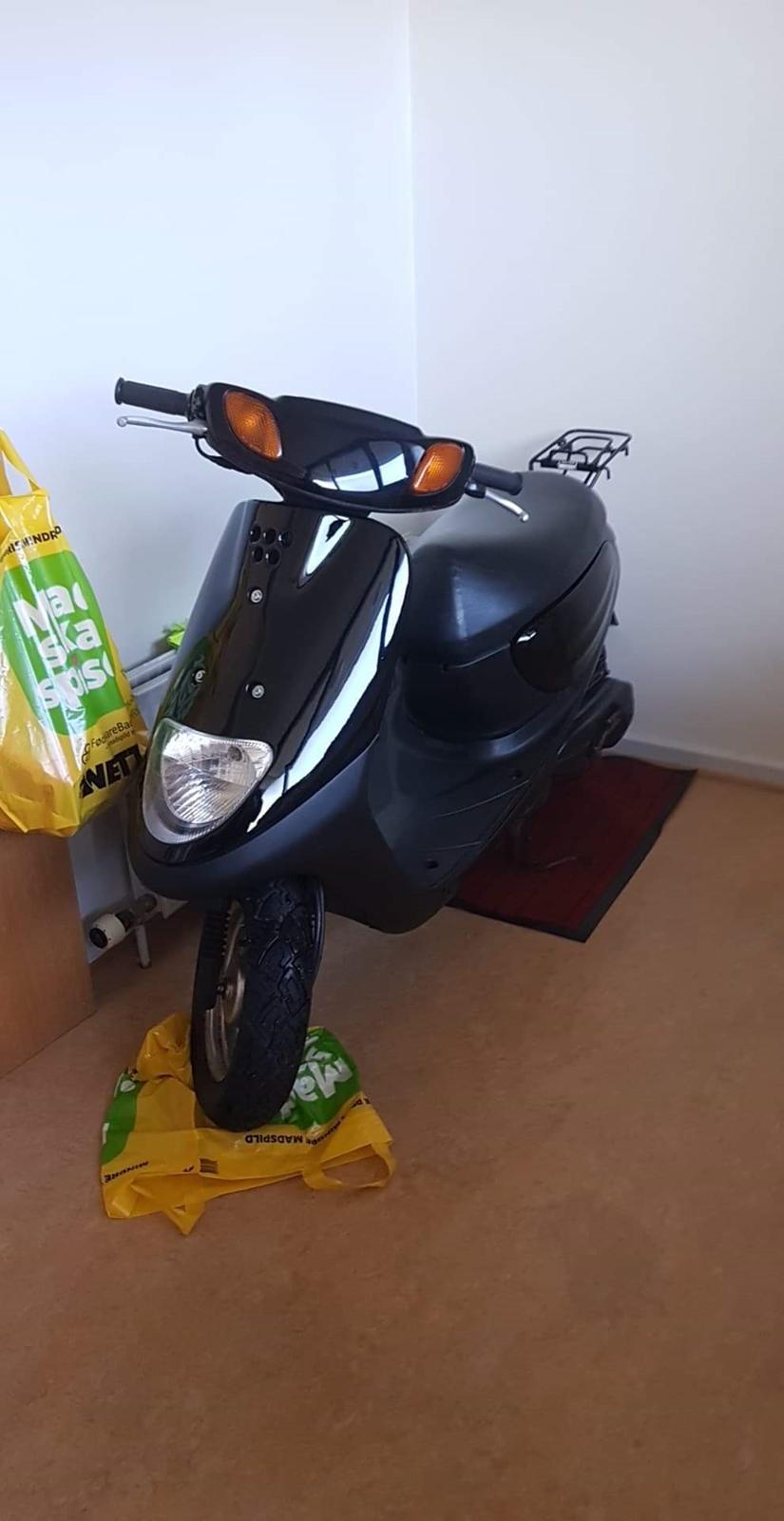 Yamaha Jog Space Innovation SOLGT  billede 1