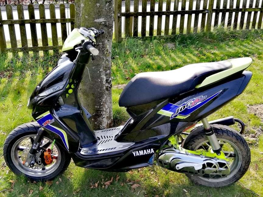 Yamaha Jog RR Bane billede 3