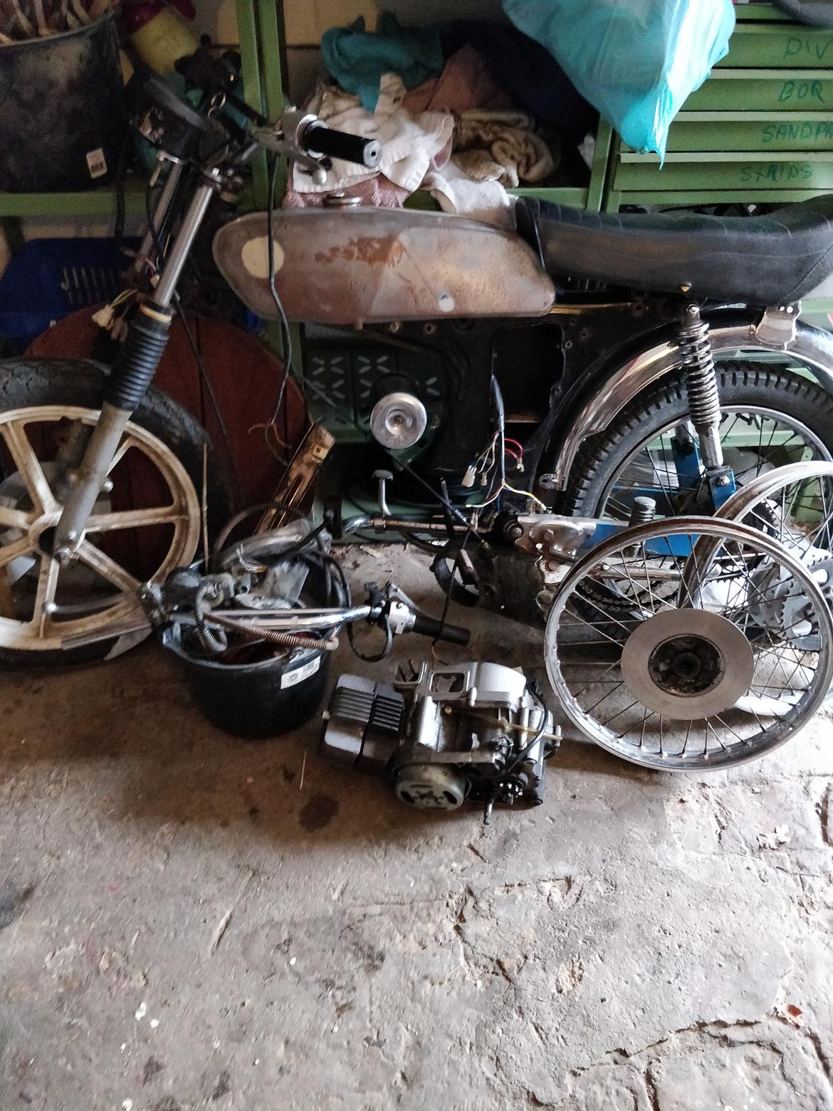 Yamaha FS1 - Ladefund.. puha der ligger nogle timer og penge foran  billede 2