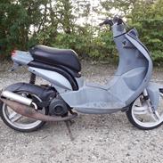 Peugeot Ludix (Rullesvinet) 70cc