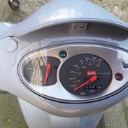 Aprilia Scarabeo