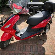 Piaggio Fly 4T 45km/t
