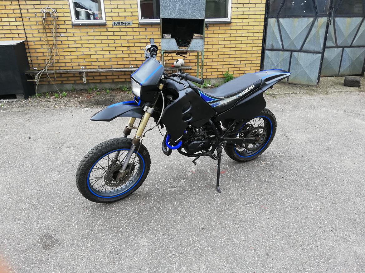 Suzuki SMX - *Forsuttet Sanne* billede 1