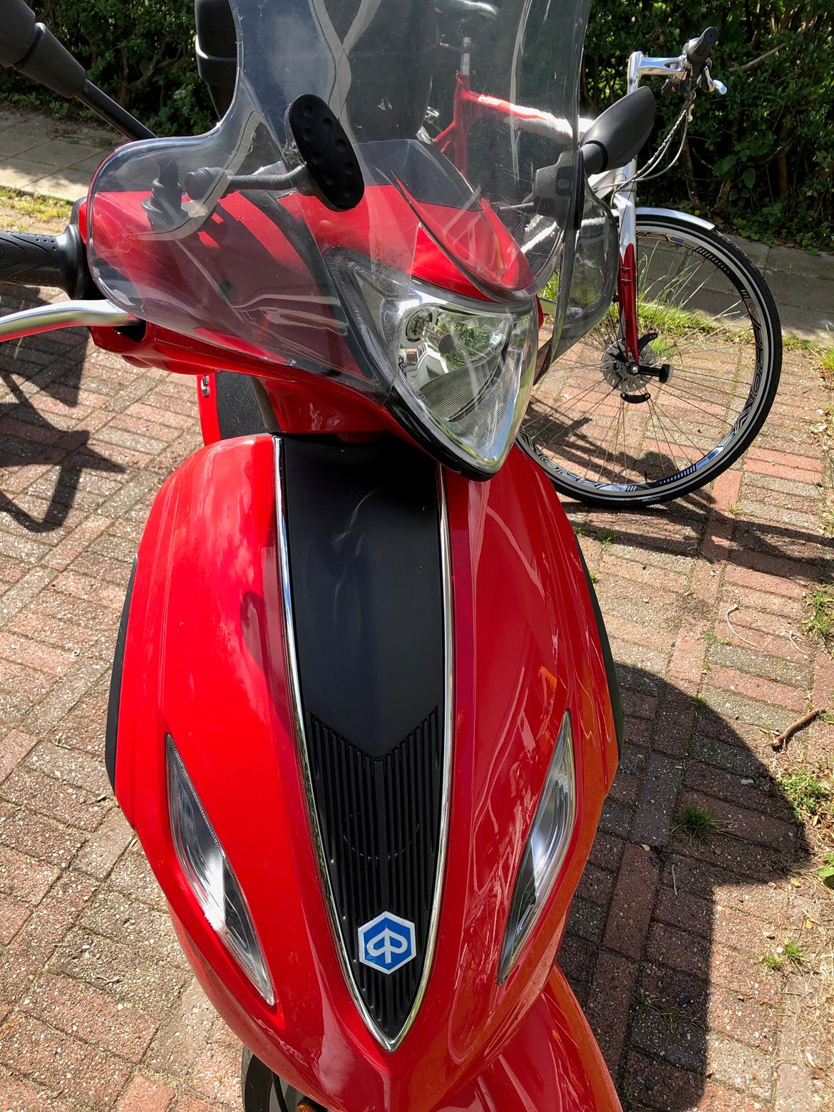 Piaggio Fly 4T 45km/t billede 4