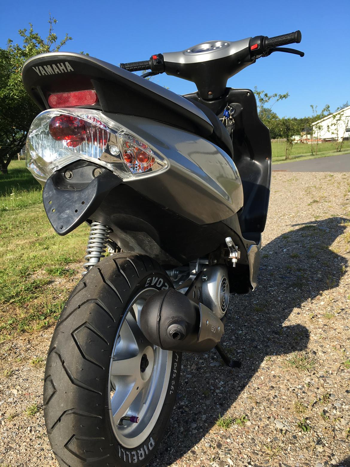 Yamaha jog r   billede 1