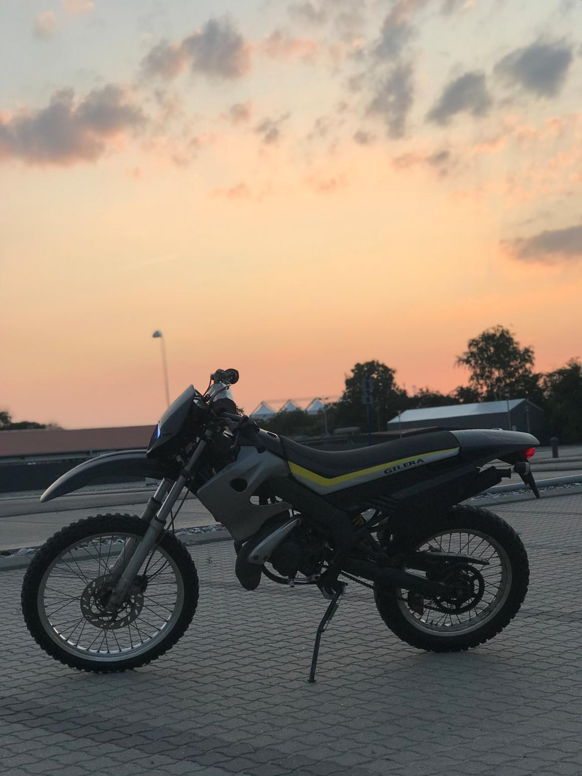 Gilera  rcr  - Den skal laves pæn inden den 2 november  billede 3