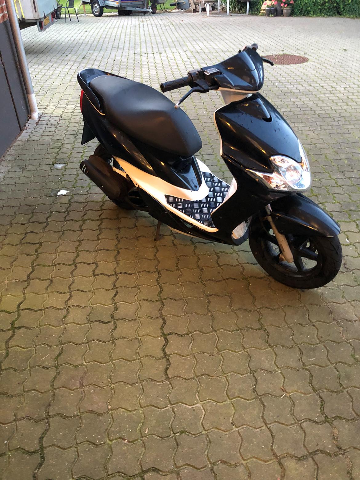 Yamaha Jog r billede 1