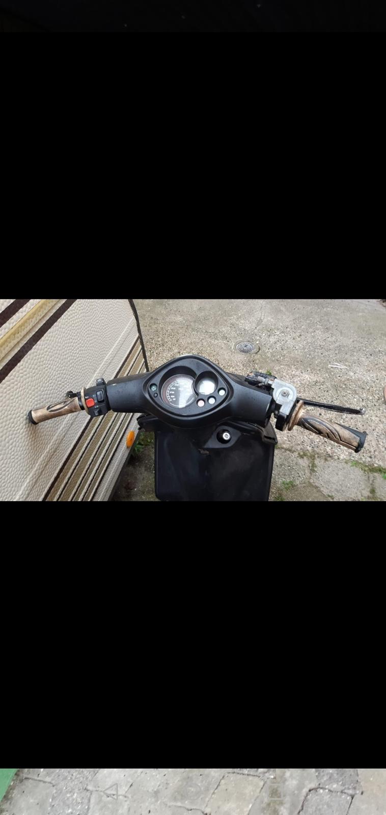 Yamaha Jog R billede 4