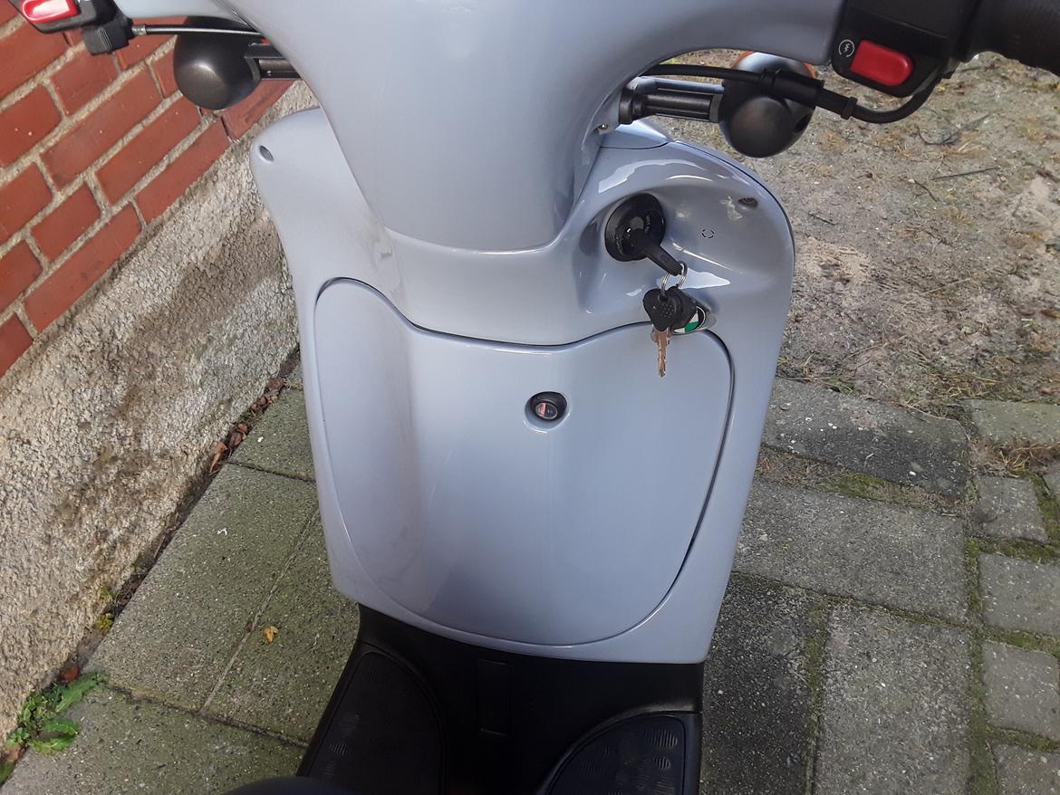 Aprilia Scarabeo billede 4