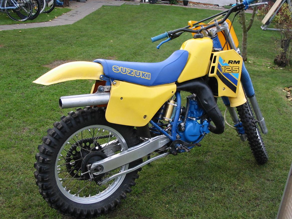 Suzuki RM 125 billede 3