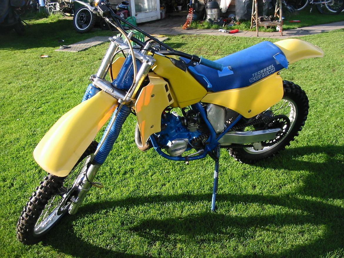 Suzuki RM 125 billede 12