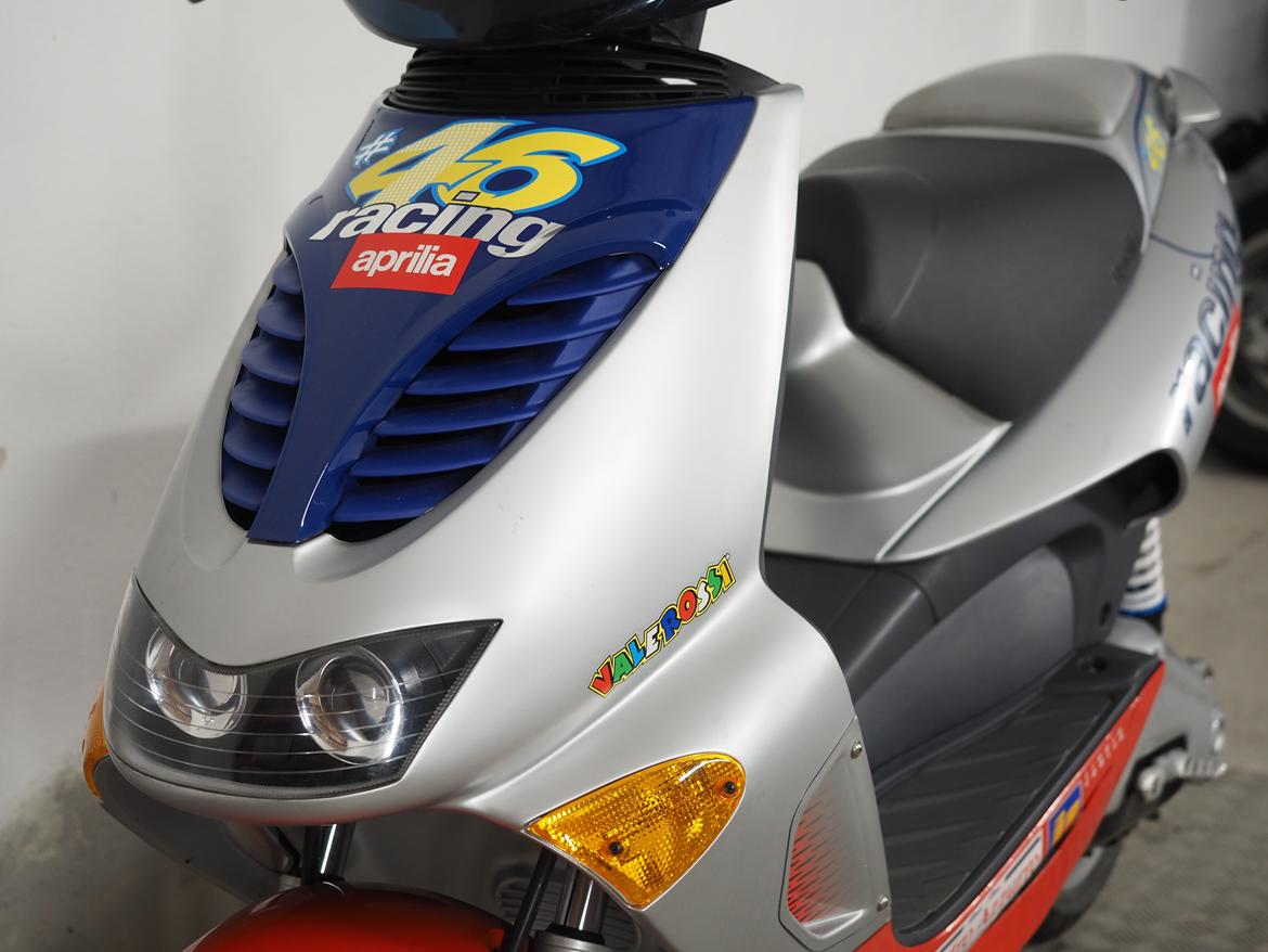Aprilia SR 50 Rossi Edition billede 13