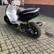 Yamaha Jog r