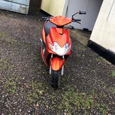 Yamaha Jog r (solgt)