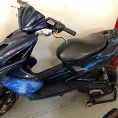 Yamaha Aerox 