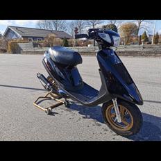 Yamaha Jog Artistic Speciel LC 