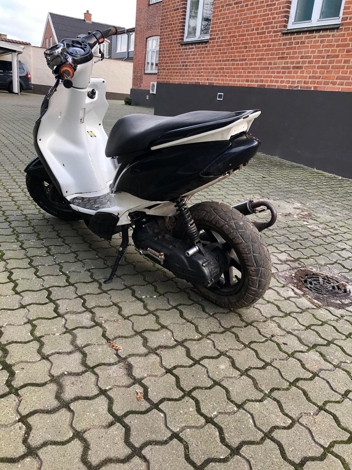 Yamaha Jog r (solgt) billede 3