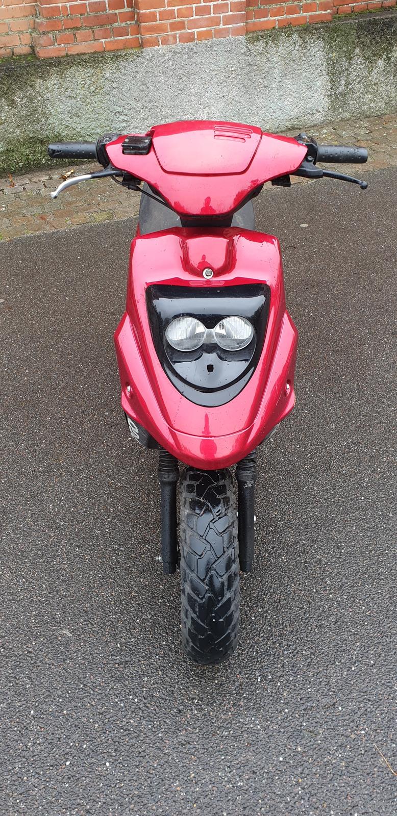 PGO Hot 50 billede 7