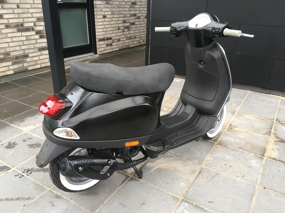 Vespa LX50  sælge billede 1