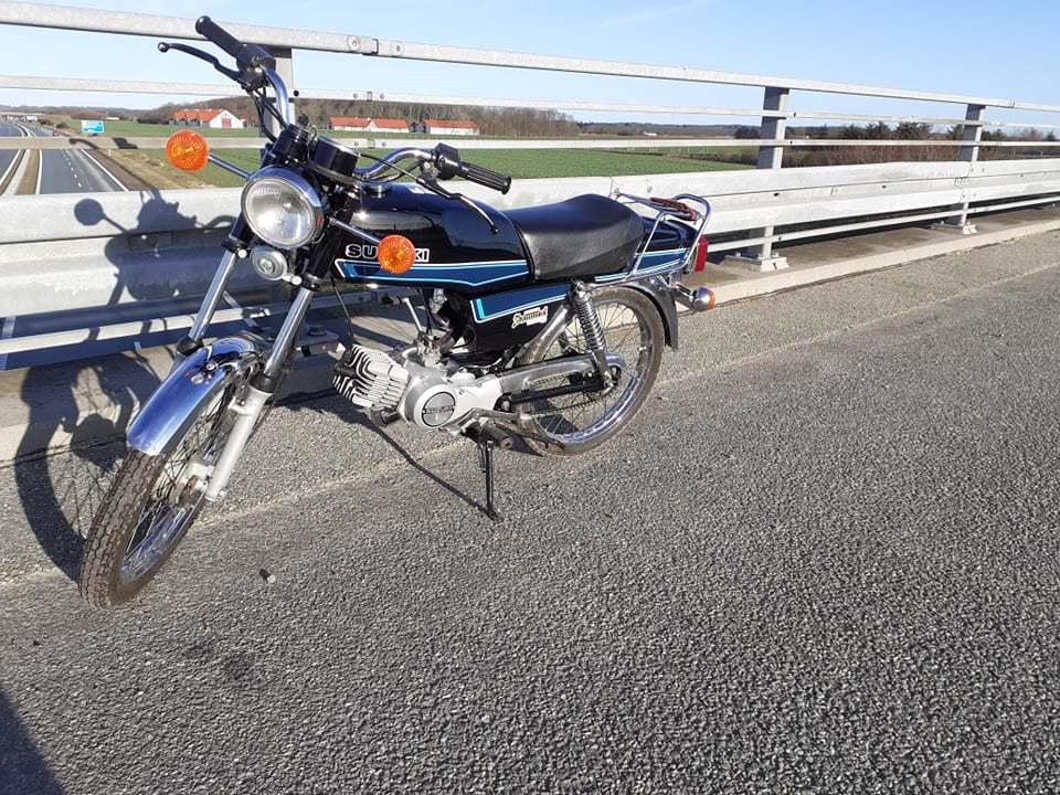 Suzuki Samurai billede 2