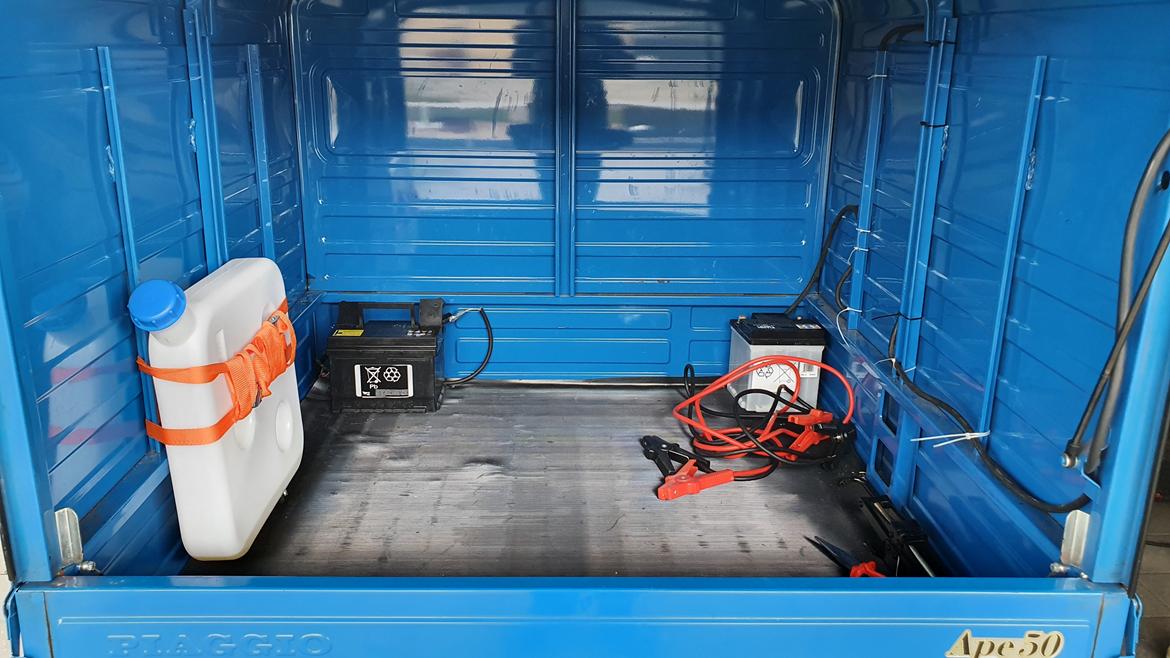 Piaggio ape50 europe van 25 km/t Blue action billede 19