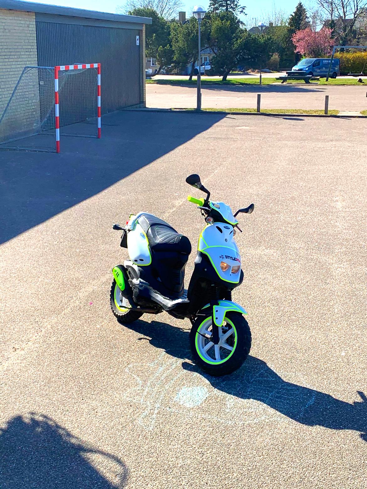 PGO Pmx sport solgt 8800 billede 2