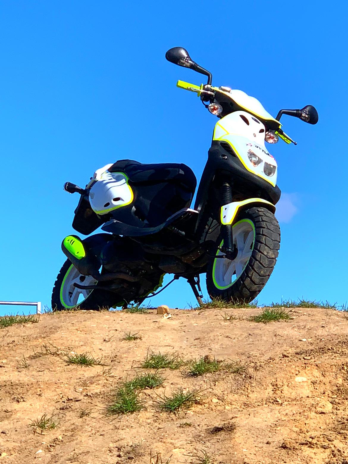 PGO Pmx sport solgt 8800 billede 1