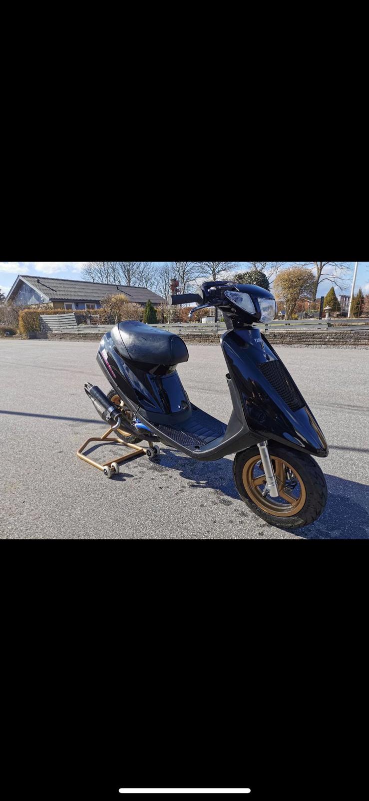 Yamaha Jog Artistic Speciel LC  billede 2