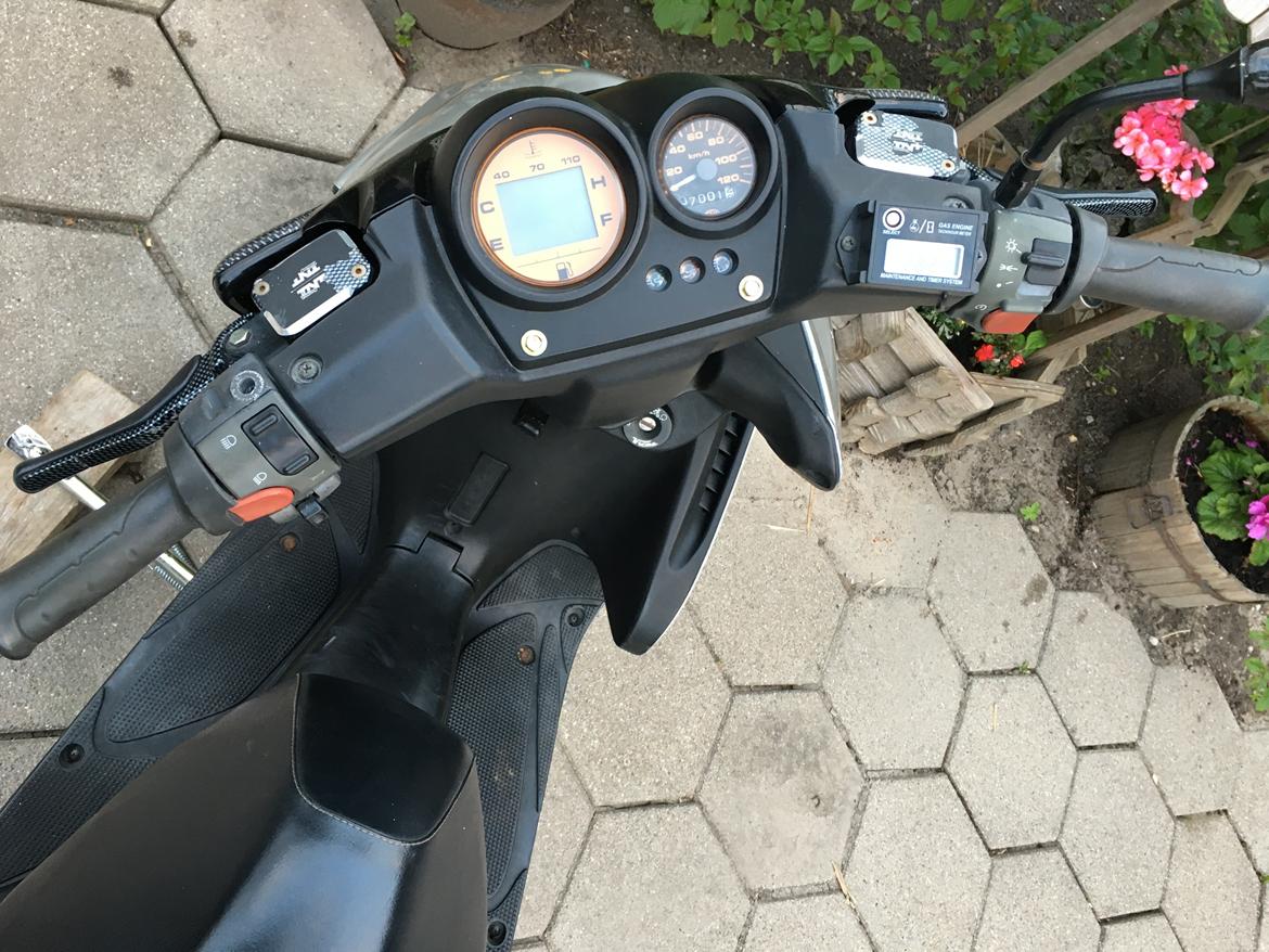 Yamaha Aerox LC billede 10