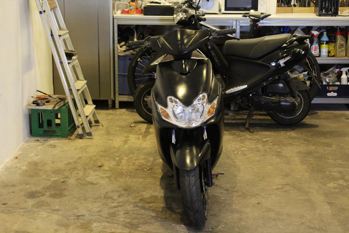 Yamaha Jog R Alcantara edition billede 6