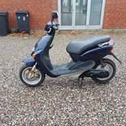 Yamaha Neos