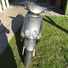 Yamaha Neos 30 Solgt