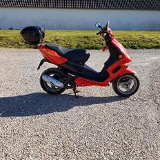 Peugeot Speedfight 1