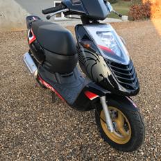 Aprilia SONIC GP