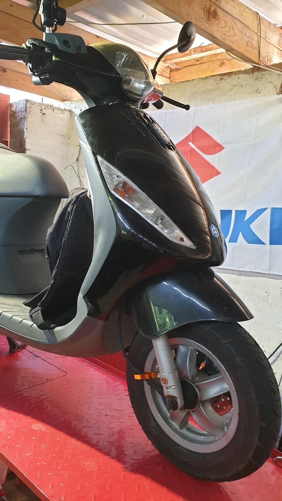 Piaggio zip billede 3